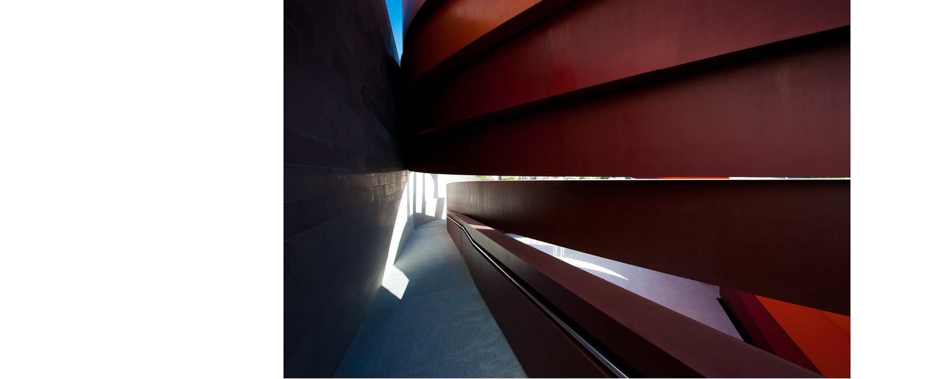 COR-TEN® - Musée du design de Holon