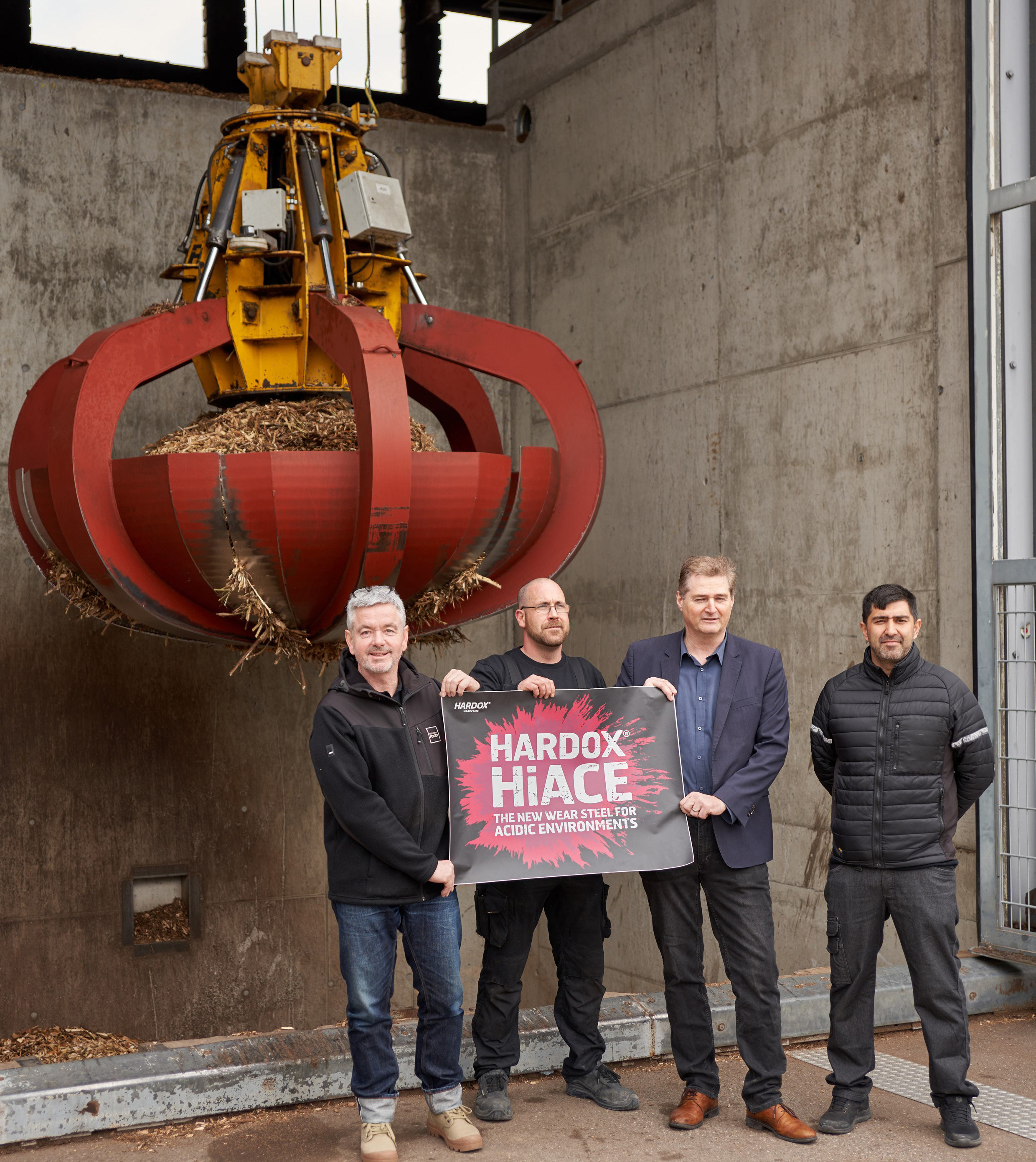 Perger Metallbau regenerierte die verschleißbetroffenen Bereiche im Holzhackschnitzel-Heizkraftwerk Neckarsulm mit Hardox® HiAce