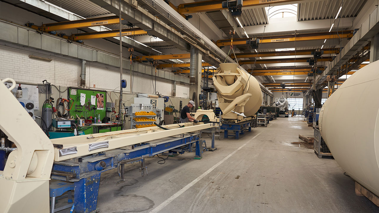 Stetter montiert seine Mischaufbauten auf alle gängigen Lkw Chassis. 