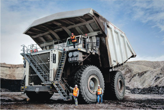 Le T282C Control Flow Body d'Austin/ Westech à la mine de charbon Peabody, à North Antelope Rochelle. Installée dans le bassin de la Powder River, dans l'état du Wyoming, aux États-Unis, c'est la plus grande réserve de charbon au monde.