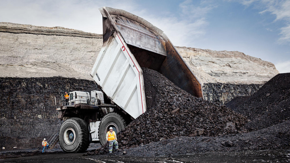 Le T282C Control Flow Body d'Austin/ Westech à la mine de charbon Peabody, à North Antelope Rochelle. Installée dans le bassin de la Powder River, dans l'état du Wyoming, aux États-Unis, c'est la plus grande réserve de charbon au monde.