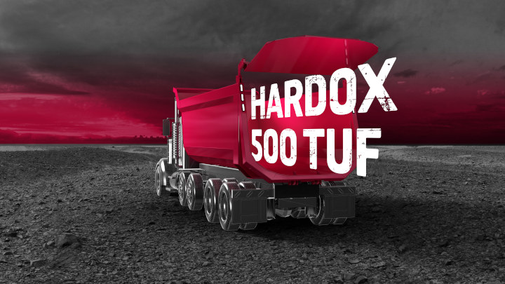 logo hardox 500 tuf trên thùng xe ben