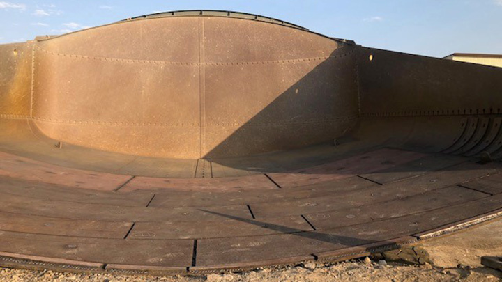 A mix of high grades of Hardox® 500, Hardox® 550 and Hardox® 500 Tuf in the wear liner plate of a mining truck.