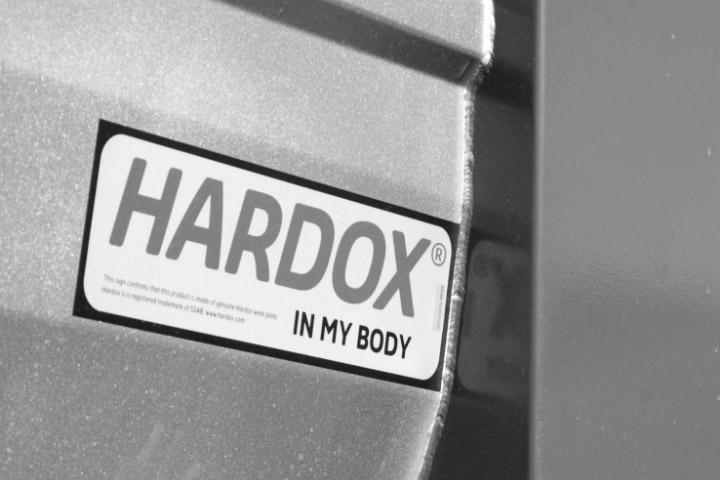 The Hardox® In My Body sign on equipment means that it is made in Hardox® wear steel and certified to the highest quality