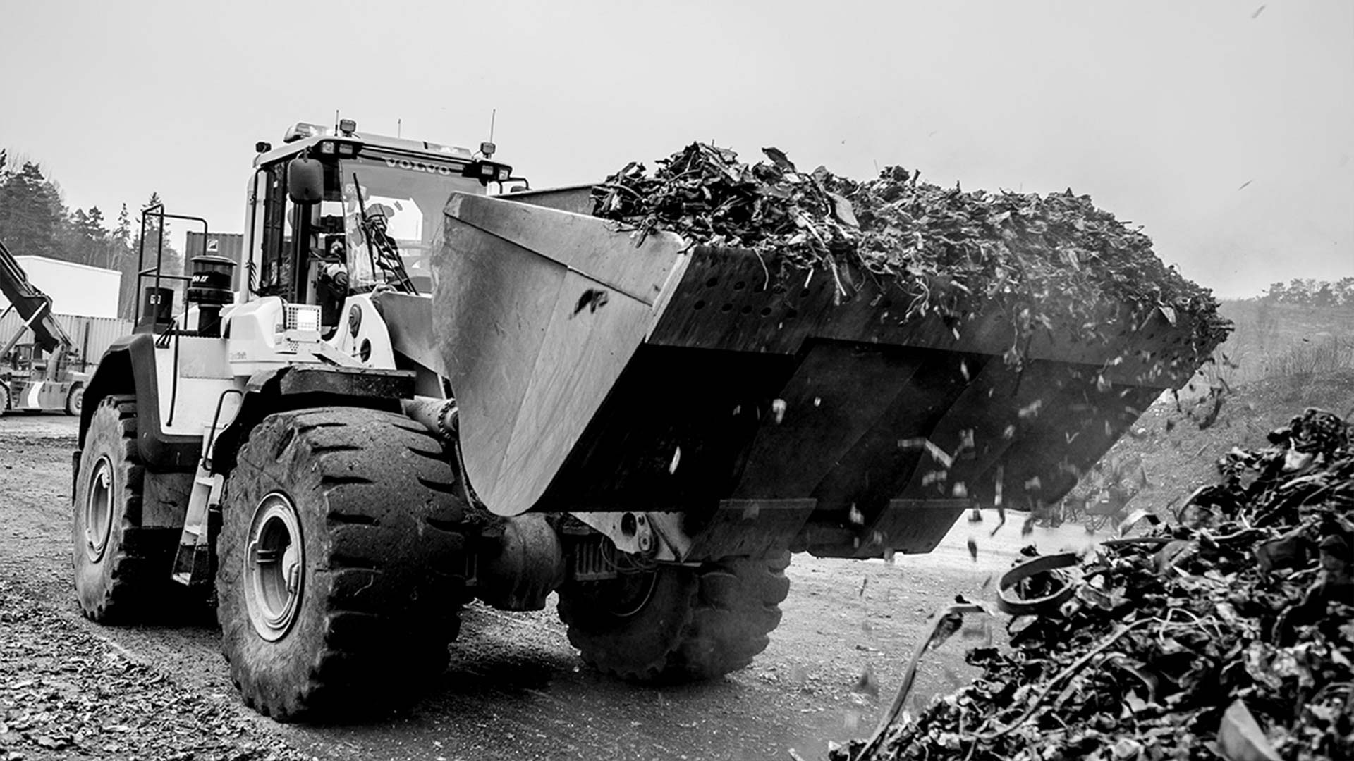 Crushers, grapples, refuse trucks