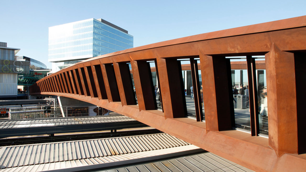SSAB Weathering çelik portföyü yapılar ve köprüler, ağır taşımacılık ve proses endüstrileri için mükemmel seçimdir.