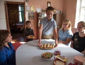 This year’s Christmas gift to our employees – We continue to help Ukrainian children and families to a better life